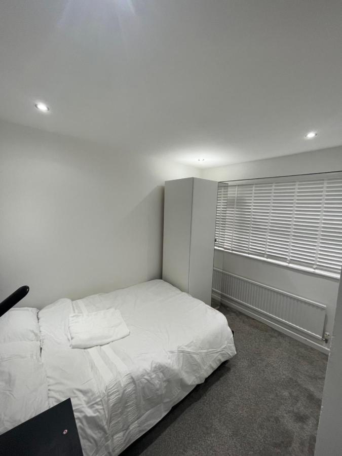 Tilbury Docks Rooms For Short Letting Esterno foto