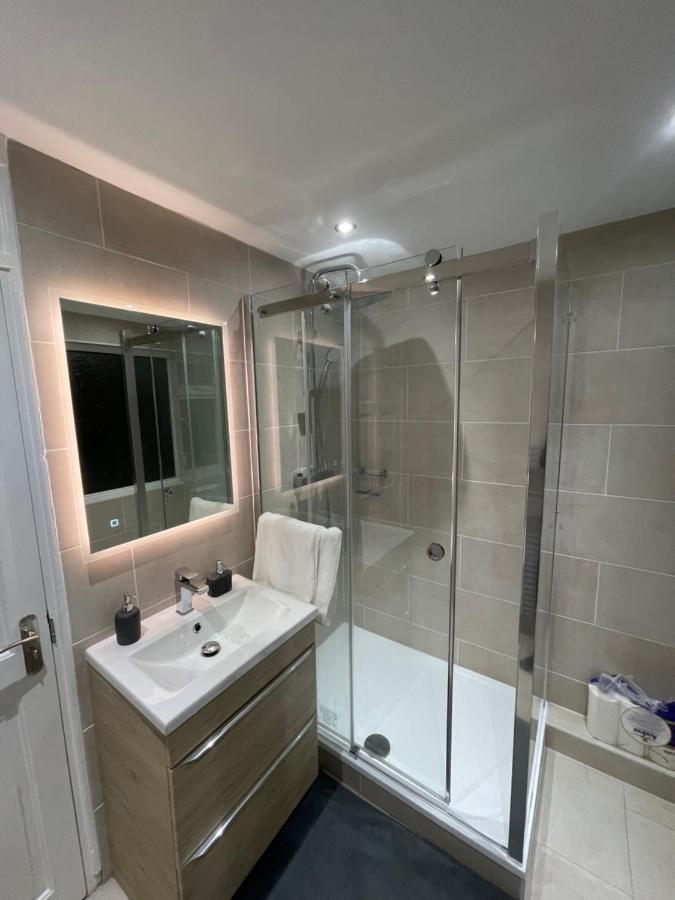 Tilbury Docks Rooms For Short Letting Esterno foto